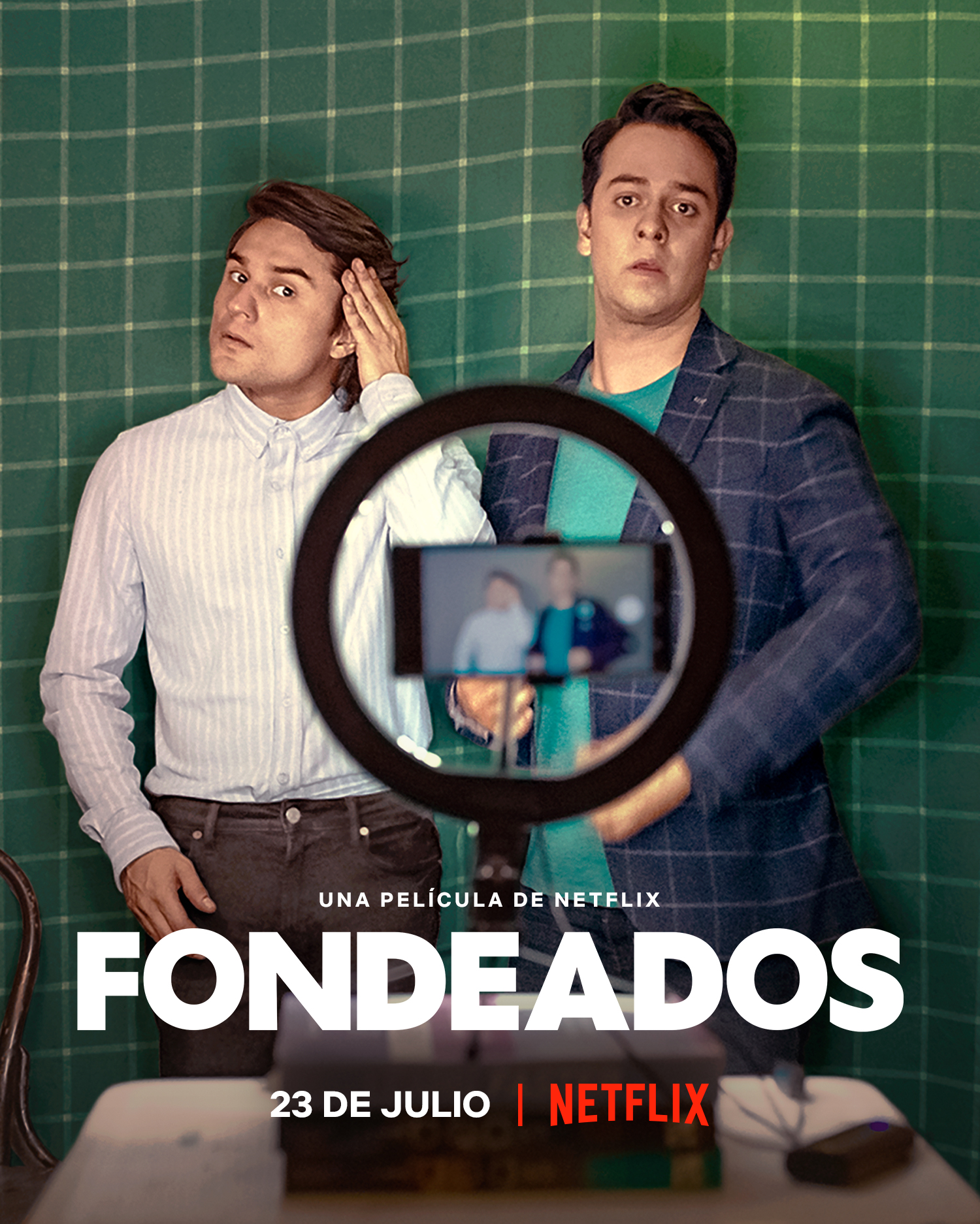 Fondeados (2021) постер